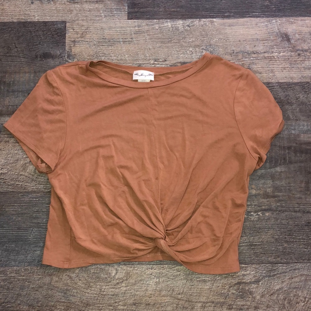 Twist from crop top